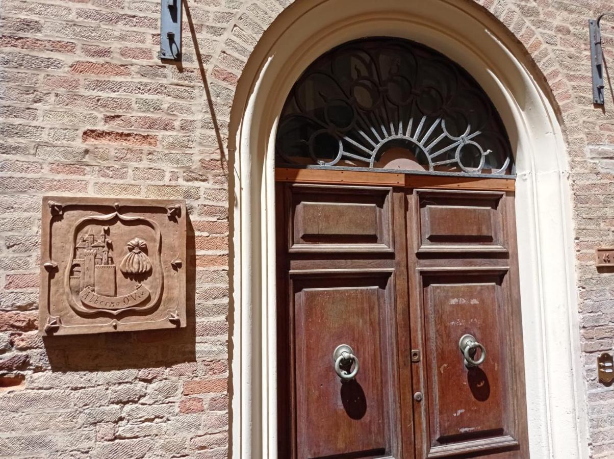 Hotel Oviv Dimora Del Borgo Аквавива-Пичена Экстерьер фото