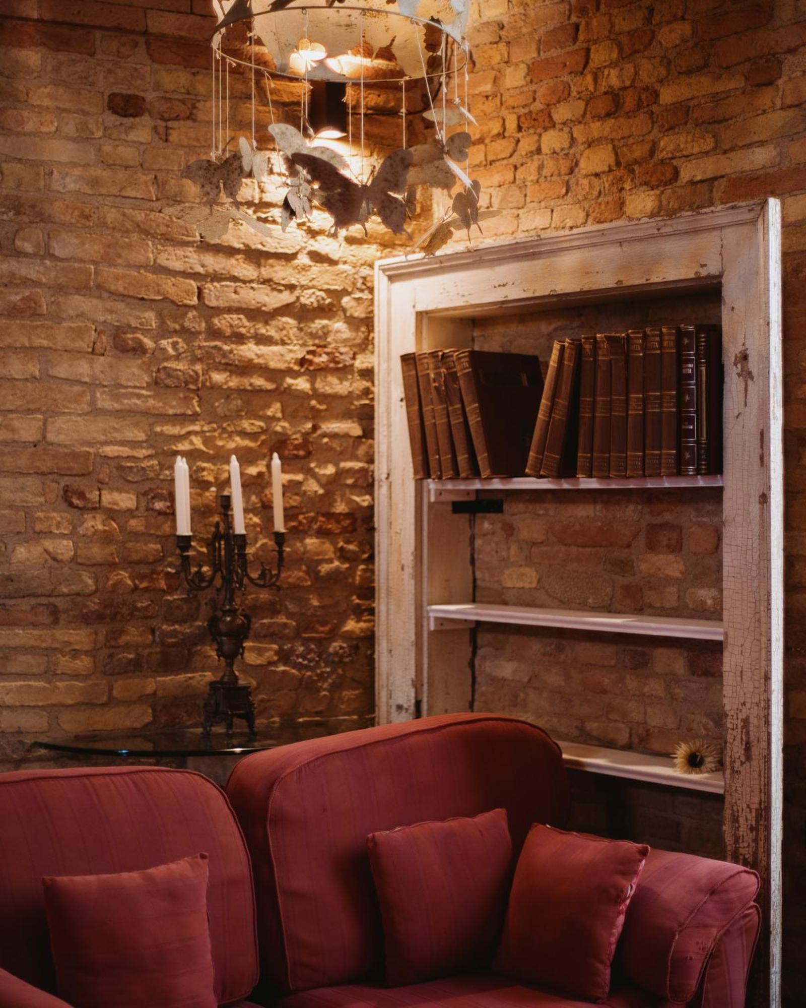 Hotel Oviv Dimora Del Borgo Аквавива-Пичена Экстерьер фото