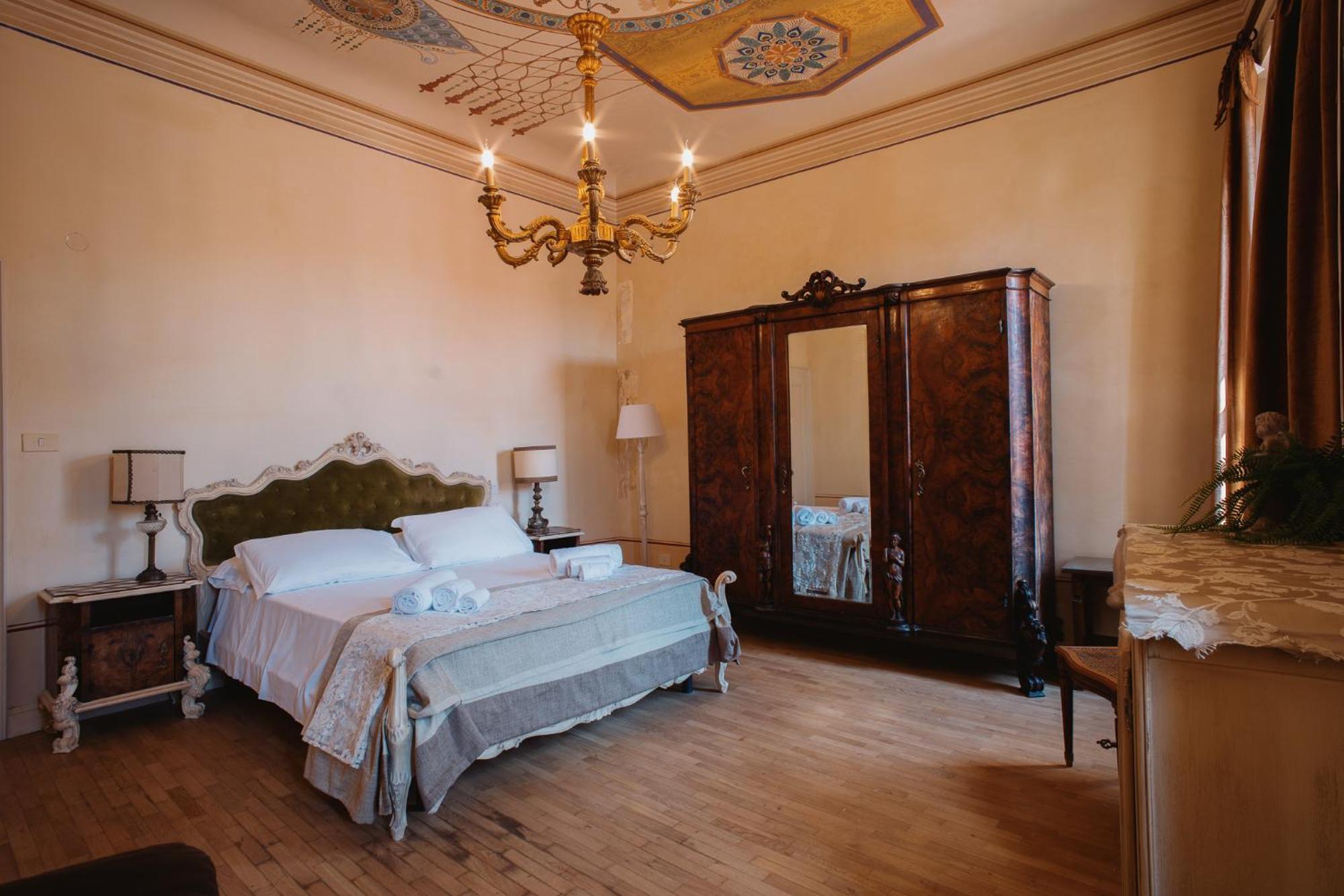 Hotel Oviv Dimora Del Borgo Аквавива-Пичена Экстерьер фото