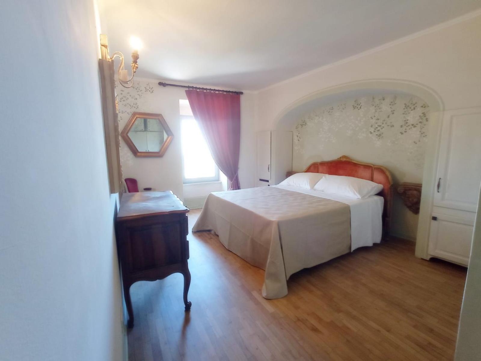 Hotel Oviv Dimora Del Borgo Аквавива-Пичена Экстерьер фото